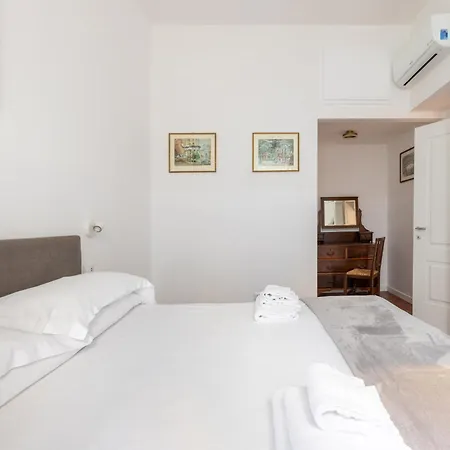 Colosseo 85 Apartament