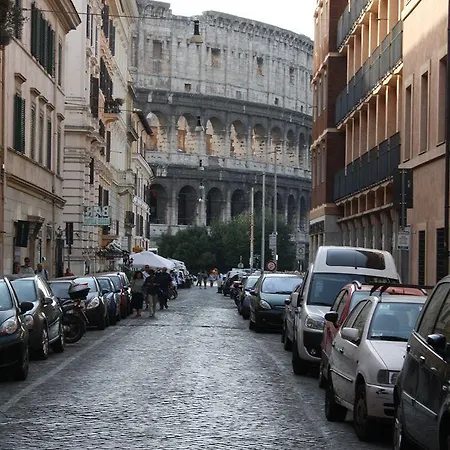 Colosseo 85 Rzym