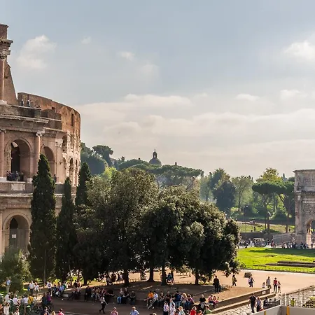 Colosseo 85 *