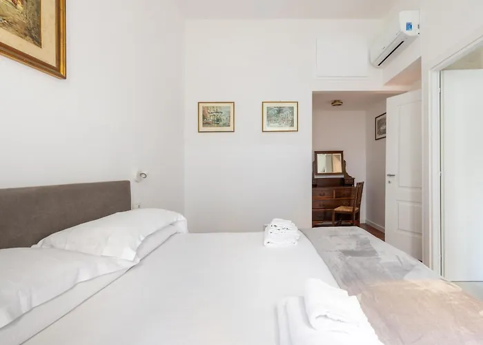 Colosseo 85 Appartement