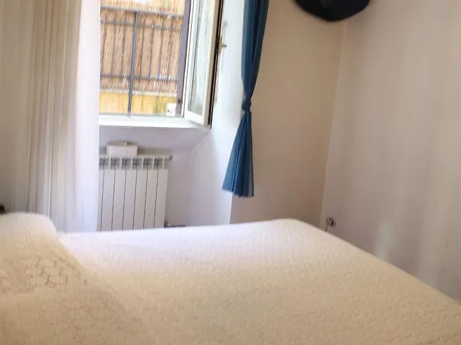 Appartement Colosseo 85 *